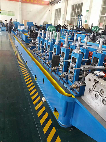 高頻焊管設(shè)備廠家 造潮流之勢(shì)